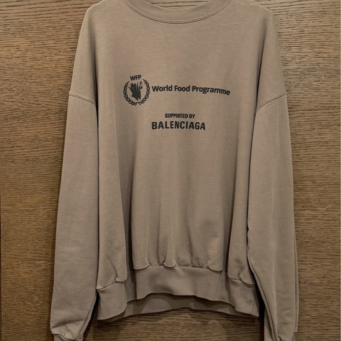 巴黎世家 WFP卡其色衛衣