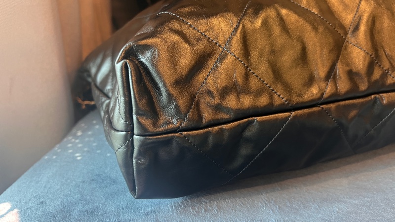 【近全新晶片款】Chanel 22 黑金中號 Medium 垃圾包-1