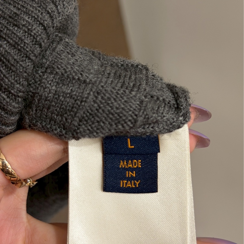 LV灰色棋盤格針織外套-3