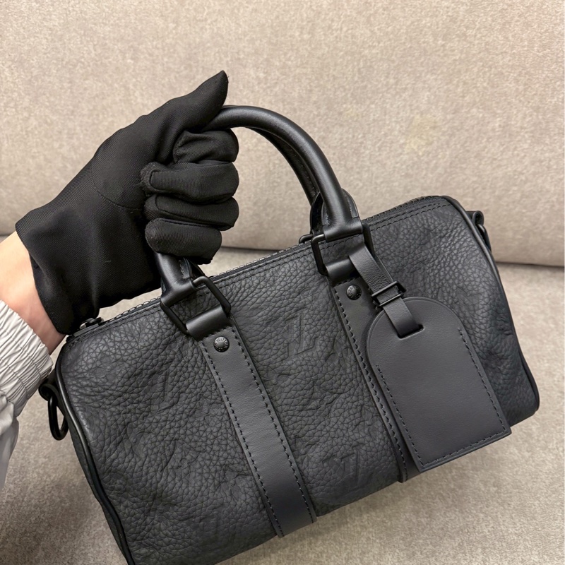 LV keepall25黑壓紋-1