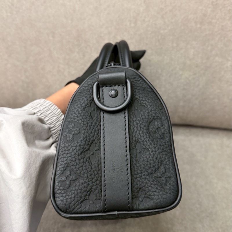 LV keepall25黑壓紋-4