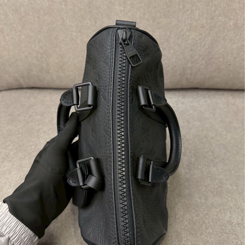 LV keepall25黑壓紋-7