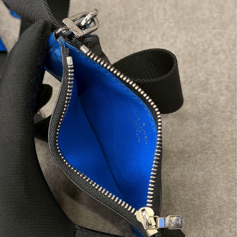 LV藍色二合一側背包-9
