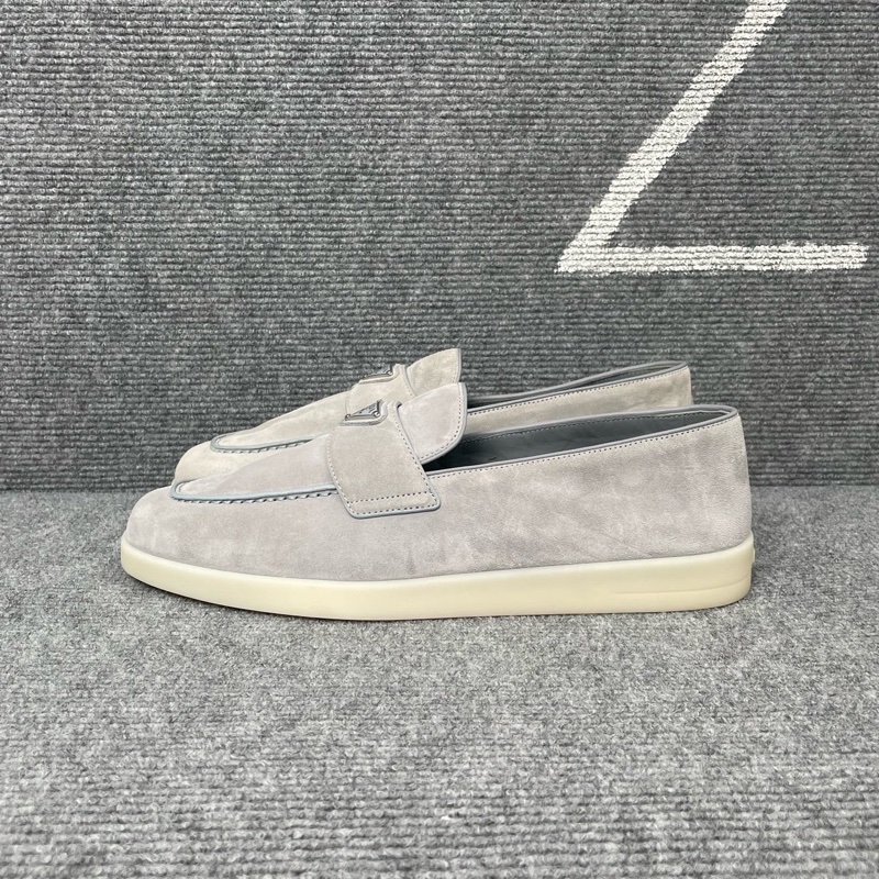 全新Prada普拉達 淺藍色麂皮三角標一腳蹬板鞋41碼-7