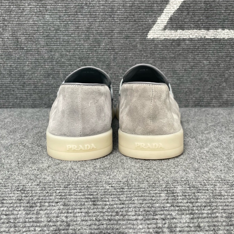 全新Prada普拉達 淺藍色麂皮三角標一腳蹬板鞋41碼-8