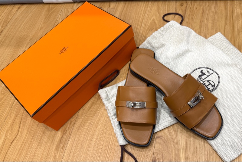 Hermès Giulia 平底涼鞋 🍊 經典金棕 x 銀扣 ✨ 愛馬仕-0