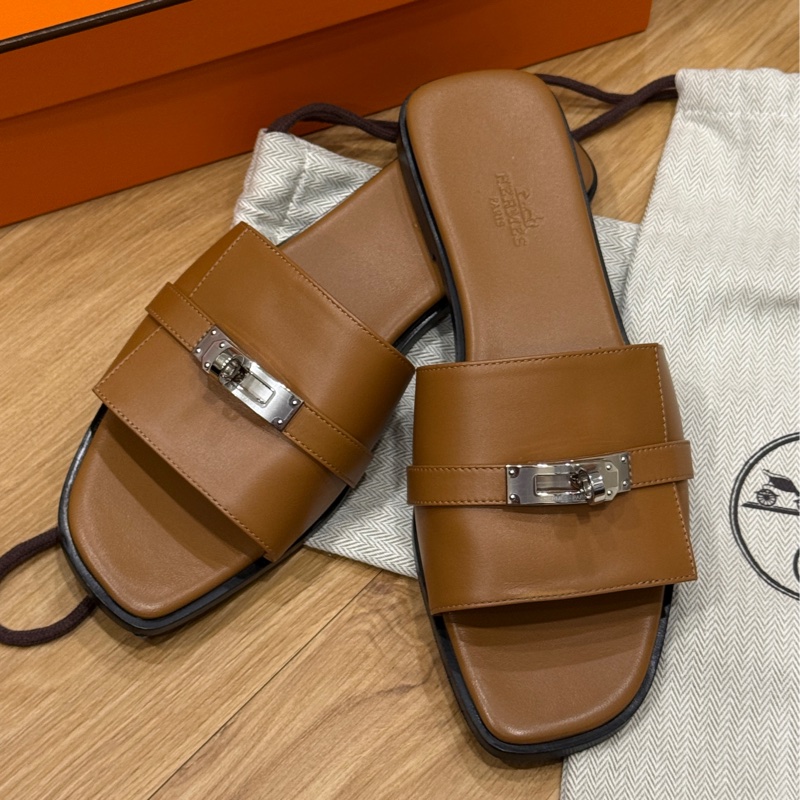 Hermès Giulia 平底涼鞋 🍊 經典金棕 x 銀扣 ✨ 愛馬仕-5