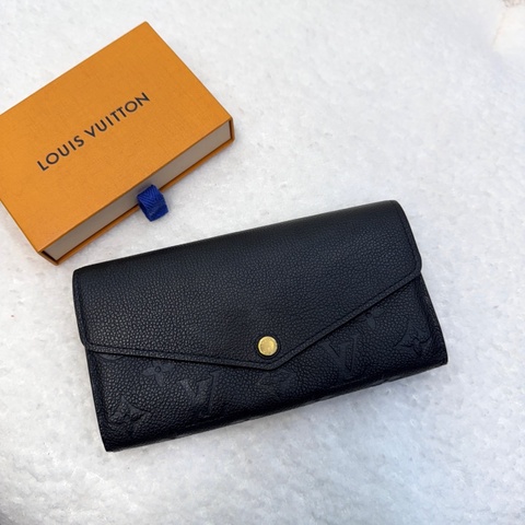 Louis Vuitton LV黑色壓紋牛皮 Sarah長夾 Empreinte信封扣長夾 M61182