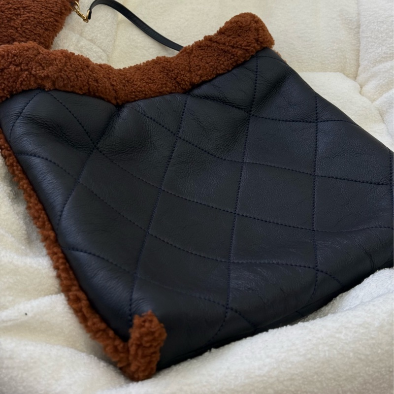 (台灣購證🇹🇼全配）Chanel 22Bag泰迪熊🧸羊羔绒中號✨最新晶片款-5