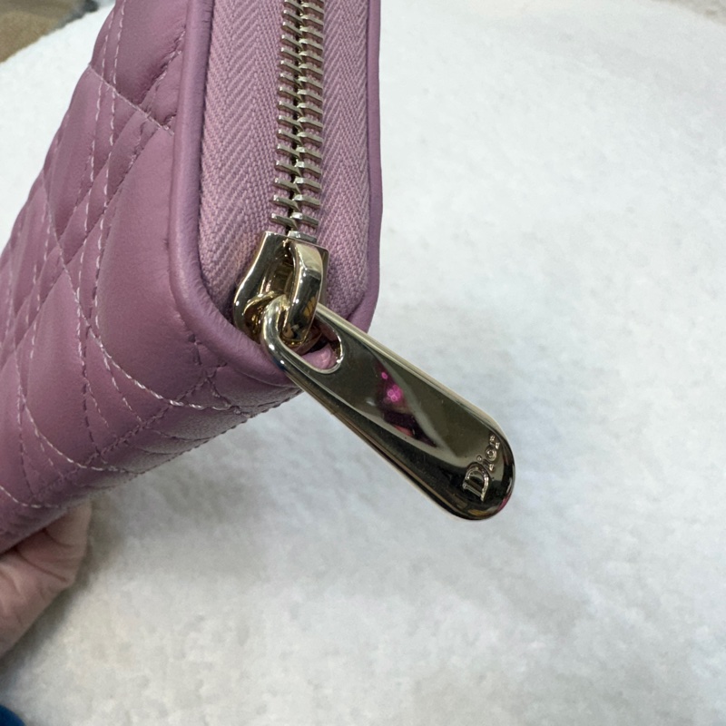 DIOR粉紫色藤格纹羊皮Lady Dior Voyageur长夹S0007ONMJ-11