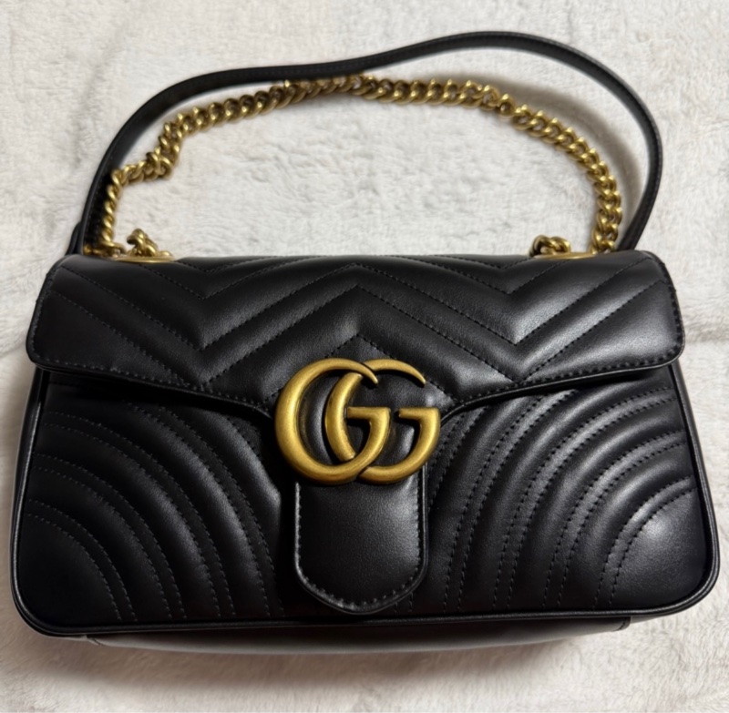 GUCCI Marmont 肩背包 小號 26 黑色-5