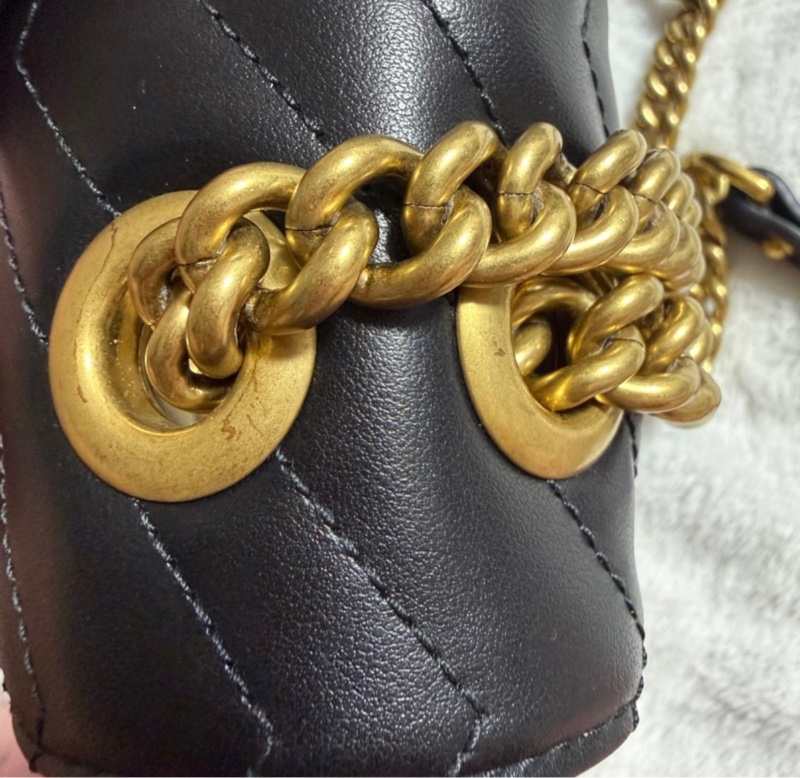 GUCCI Marmont 肩背包 小號 26 黑色-21