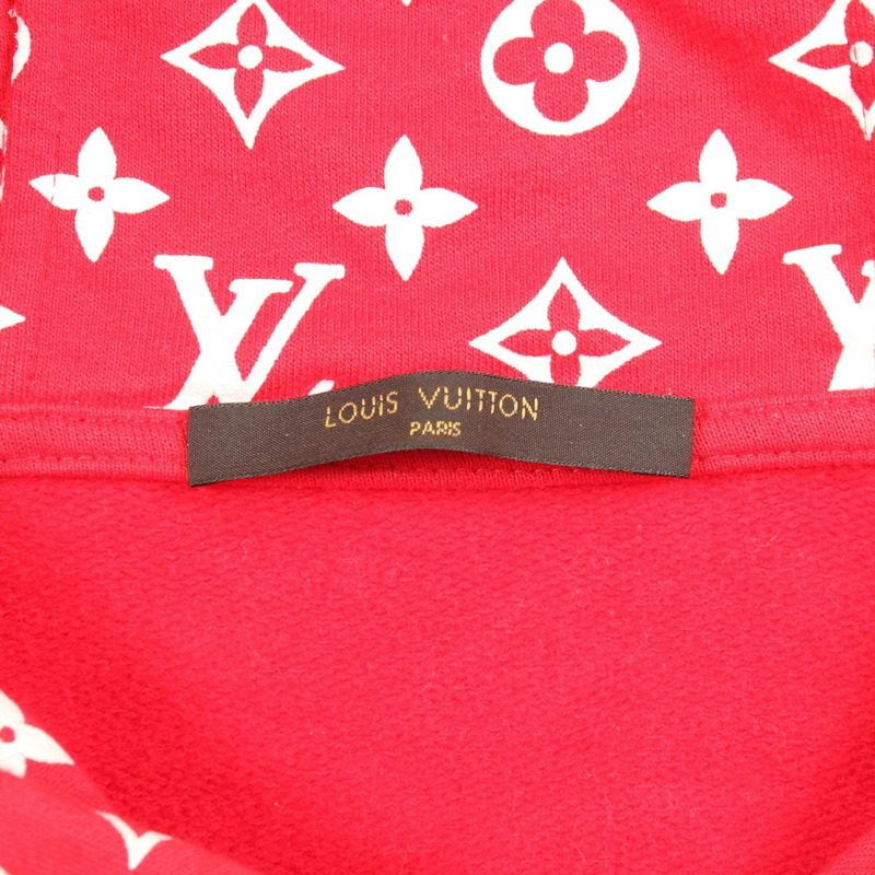 LOUIS VUITTON × Supreme 聯名款連帽衫,飾有 Box Logo,純棉材質,紅白配色,S 碼,二手,男女通用。 LV-2