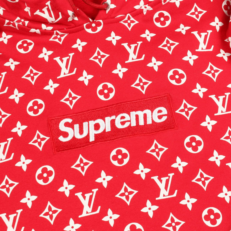LOUIS VUITTON × Supreme 聯名款連帽衫,飾有 Box Logo,純棉材質,紅白配色,S 碼,二手,男女通用。 LV-11