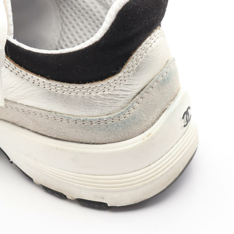 香奈兒 COCO 標誌運動鞋 G46609 皮革織物 銀白色 二手 #35-9