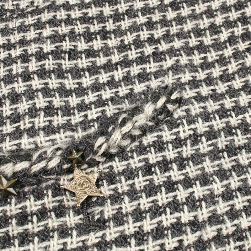 香奈兒 COCO 標誌紐扣斜紋軟呢外套,莫赫亞海軍藍/白色,二手女款-7