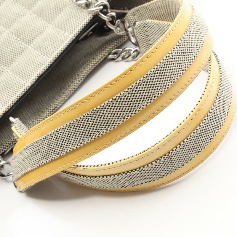 香奈兒山茶花5號巧克力棒手提包,帆布漆皮灰色,配金屬扣,二手-9