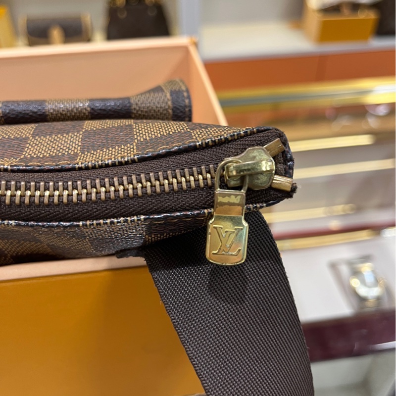 LouisVuitton 路易威登 棋盤格男士郵差包 附件：無-6