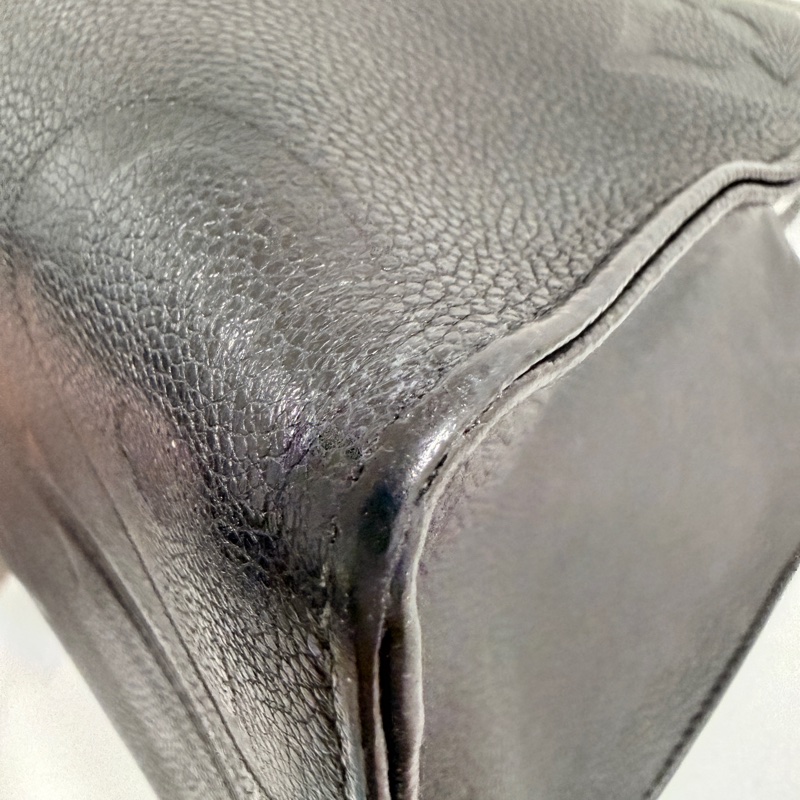 Louis Vuitton✨LV On the go 中號托特包 黑色壓紋 全皮芯片款-20