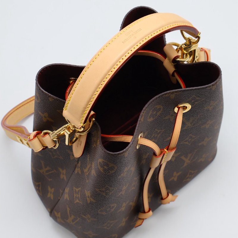 LOUIS VUITTON Neonoe BB 水桶包-4