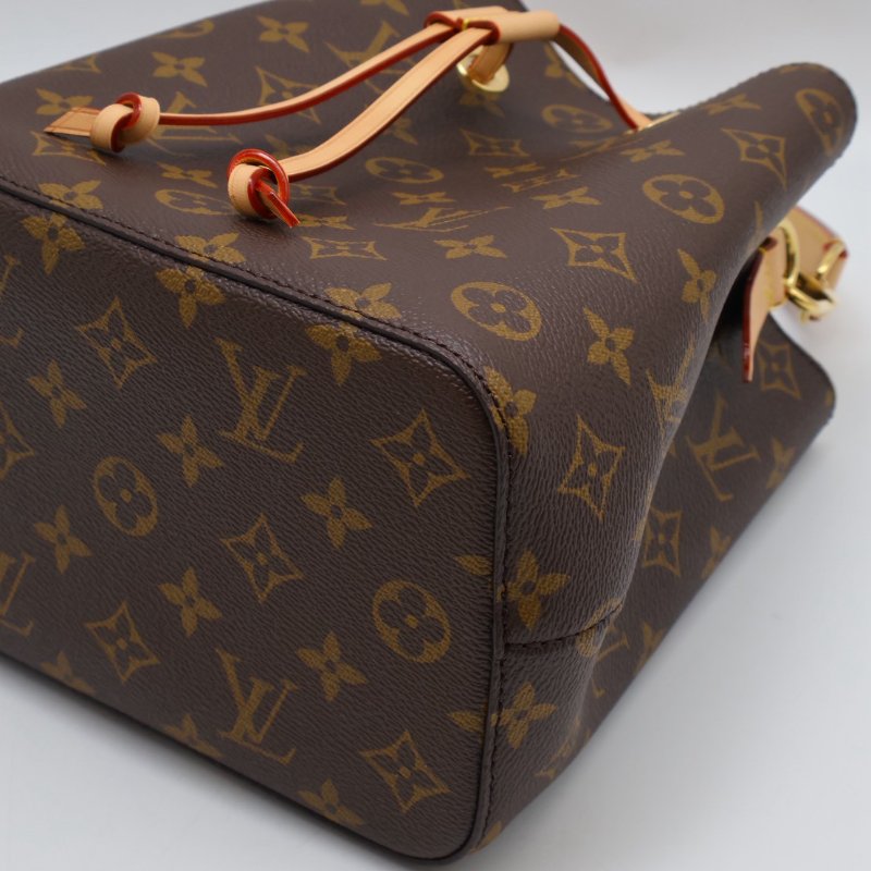 LOUIS VUITTON Neonoe BB 水桶包-17