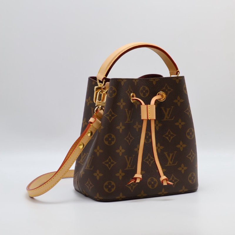 LOUIS VUITTON Neonoe BB 水桶包-19