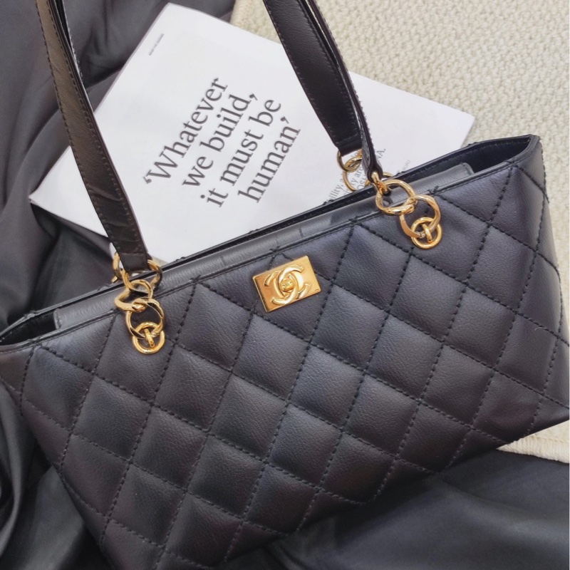 成色極好97新 Chanel黑金托特包-5