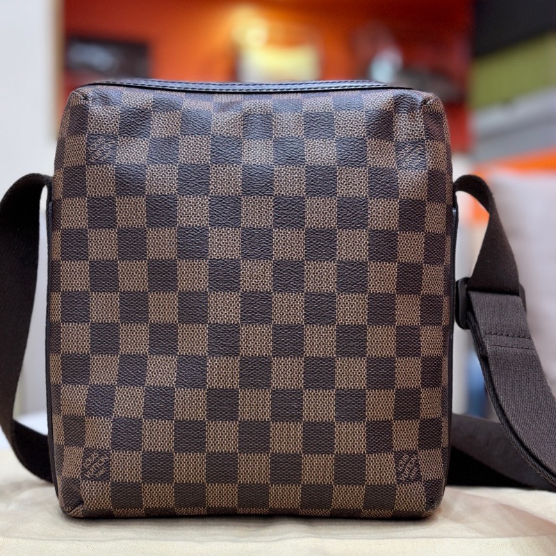 98新 LV路易威登 棕棋盤格 豆腐包 單肩包 斜挎包 舒適寬肩帶 款式簡約 尺寸20*8*24-6