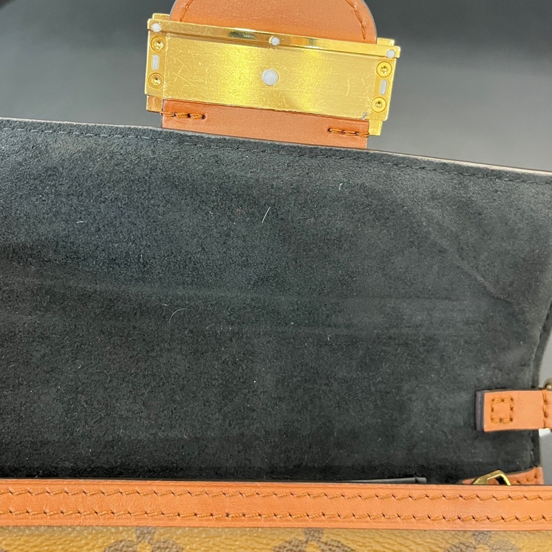 99新 LouisVuitton /路易威登 達芙妮woc 芯片款 新款拉絲扣-5