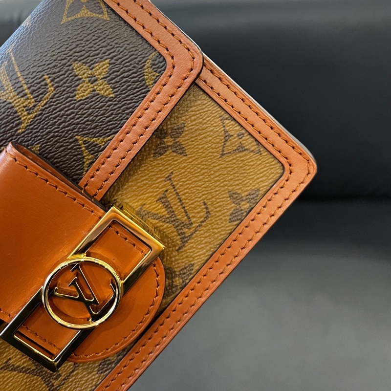 99新 LouisVuitton /路易威登 達芙妮woc 芯片款 新款拉絲扣-9