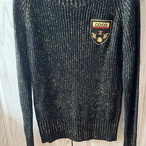 Chanel勛章毛衣40碼