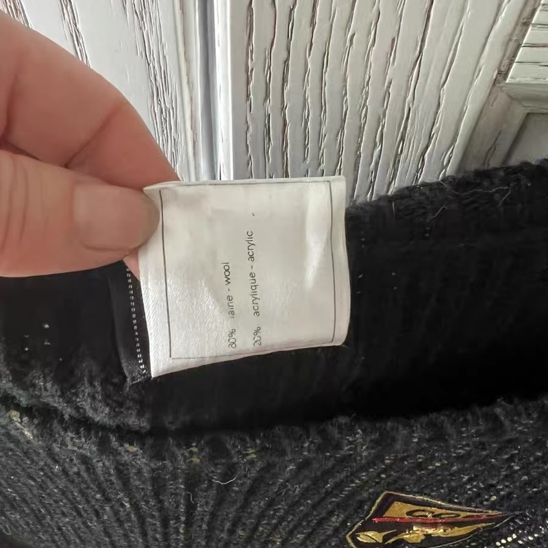 Chanel勛章毛衣40碼-4