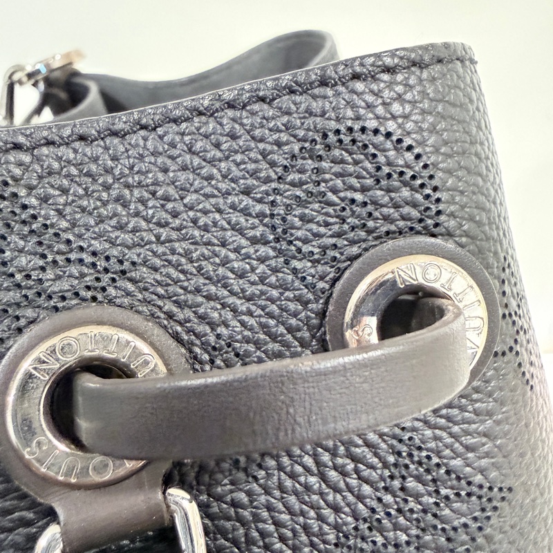 Louis Vuitton✨Lv muria Bella鏤空全皮月光女神水桶包-15