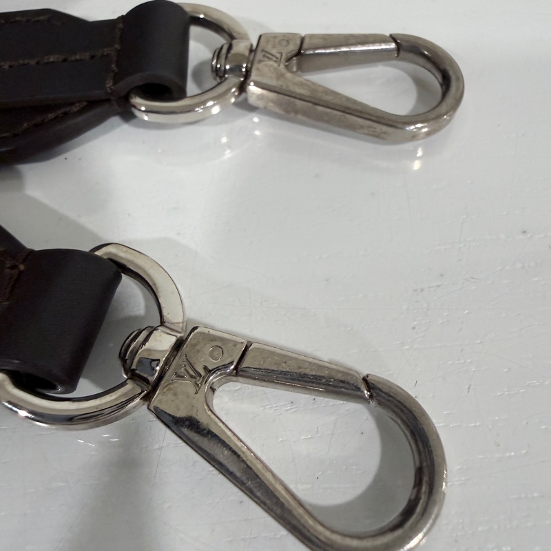 Louis Vuitton✨Lv muria Bella鏤空全皮月光女神水桶包-28