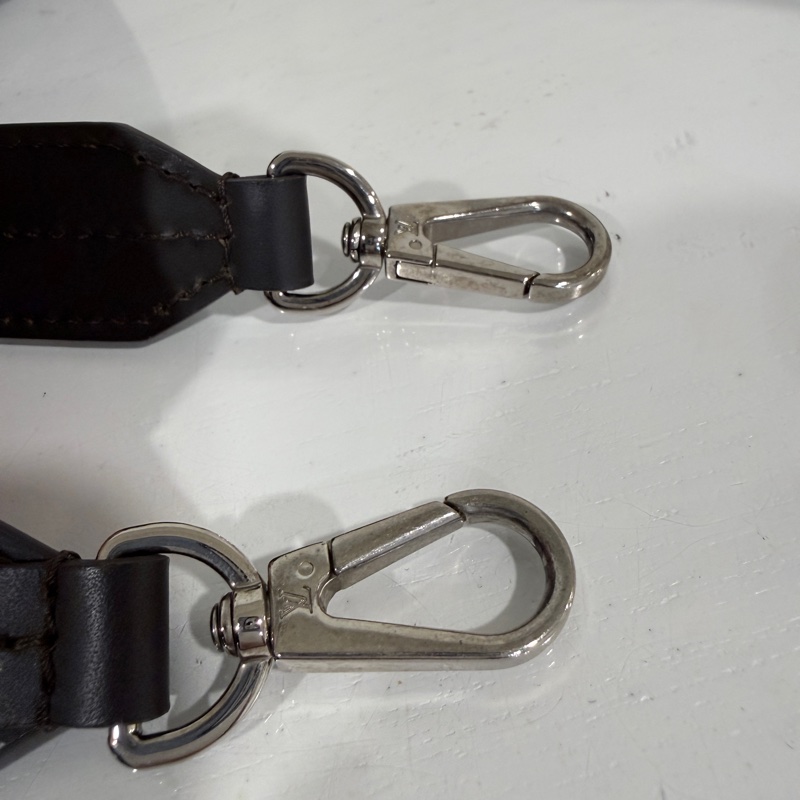 Louis Vuitton✨Lv muria Bella鏤空全皮月光女神水桶包-30