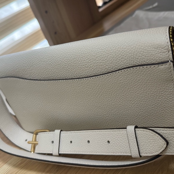 coach tabby 26 白色走珠肩背包/可斜背肩背-7