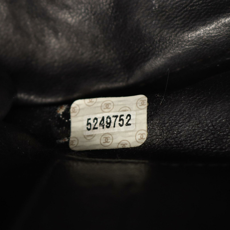 香奈兒 (CHANEL) 絎縫 Diana 翻蓋鏈條單肩包，羊皮材質，黑色，金色五金，二手女款-4