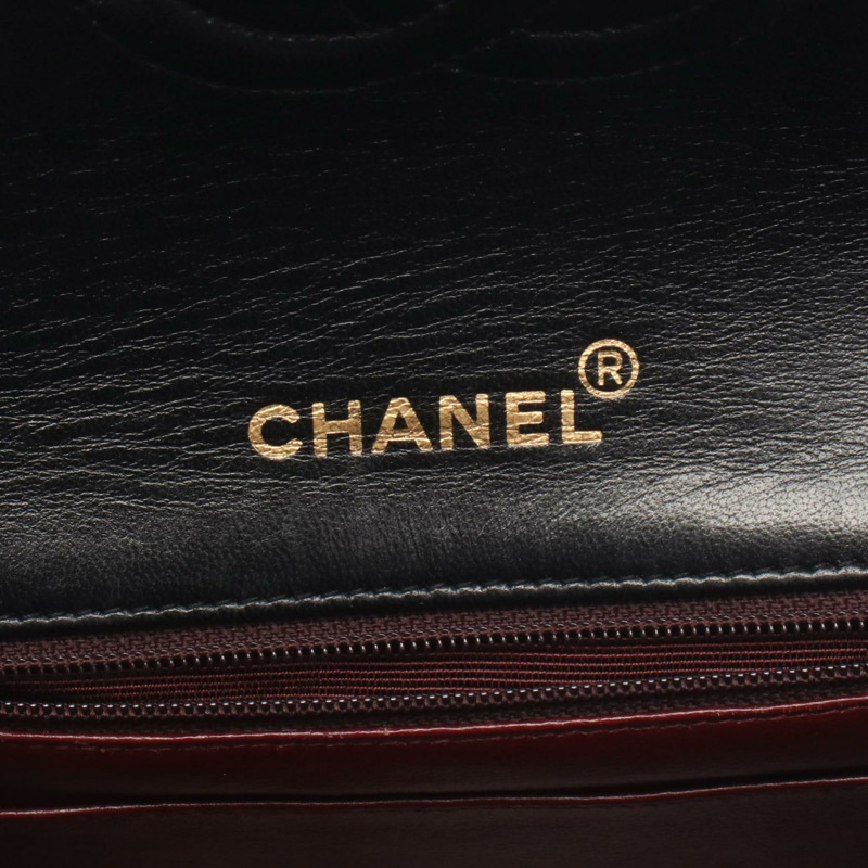 香奈兒迷你絎縫鏈條斜挎包，羊皮材質，黑色，二手，金色五金，COCO-3