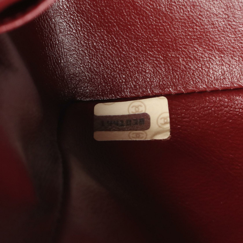 香奈兒迷你絎縫鏈條斜挎包，羊皮材質，黑色，二手，金色五金，COCO-4