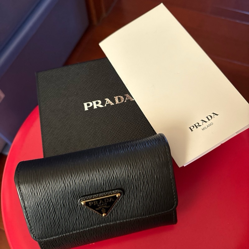 Prada短夾-1