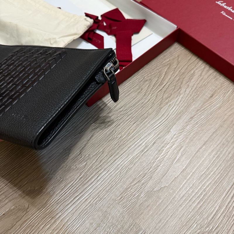 瑞奇二手精品 Ferrgamo 手拿包 近新品-6