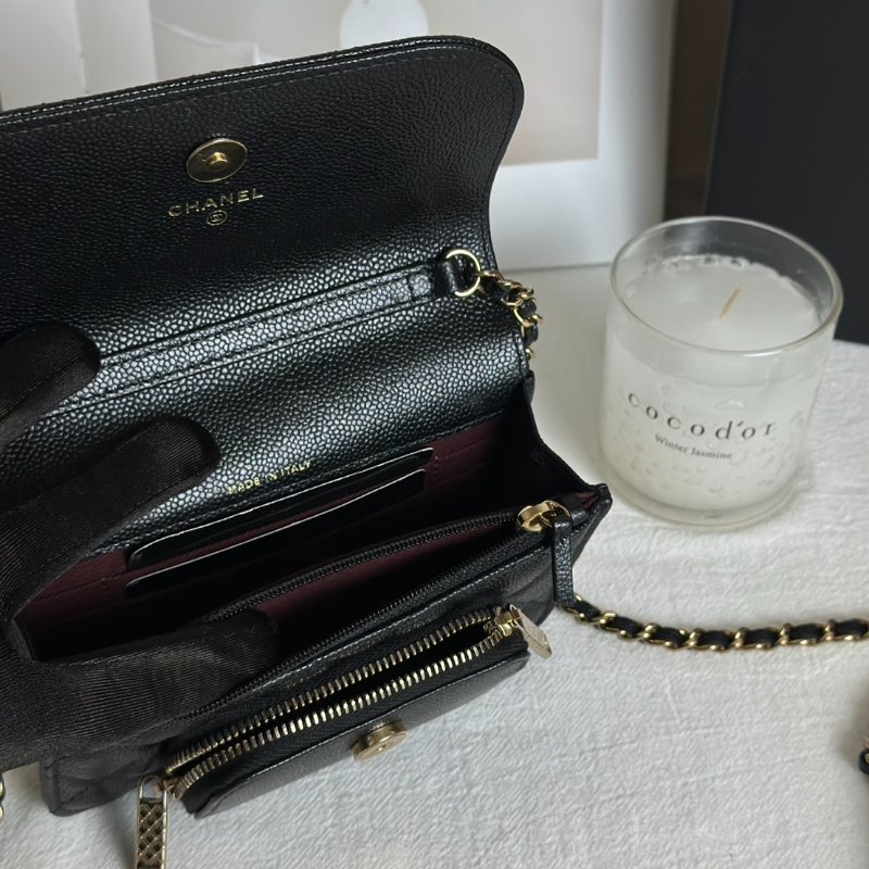 CHANEL 粒面牛皮郵差包 - mini黑金-5