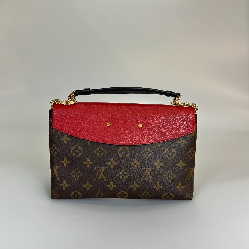 LV M43713 紅色拚老花Saint Placide包-1