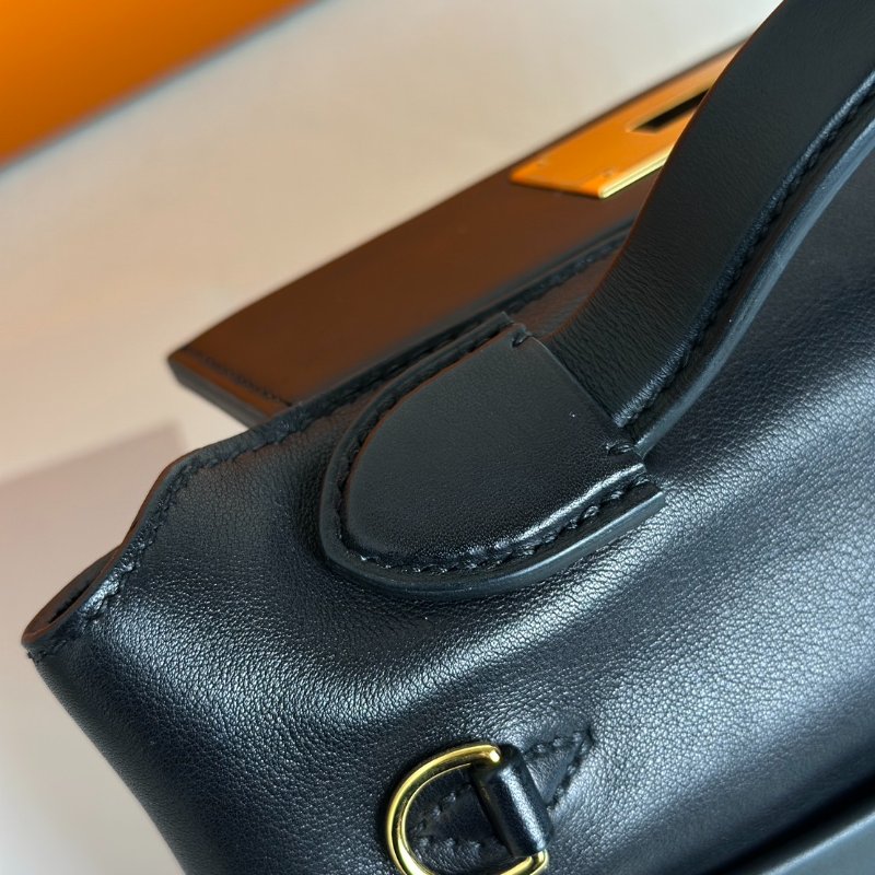 HERMES Mini 24/24 - 黑金 W-12