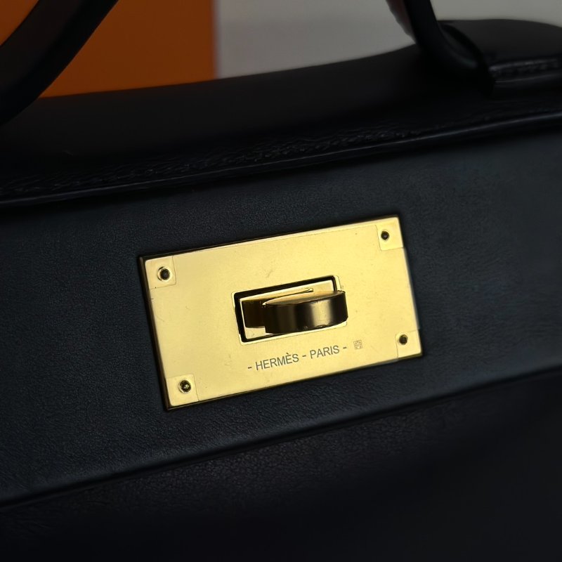 HERMES Mini 24/24 - 黑金 W-13