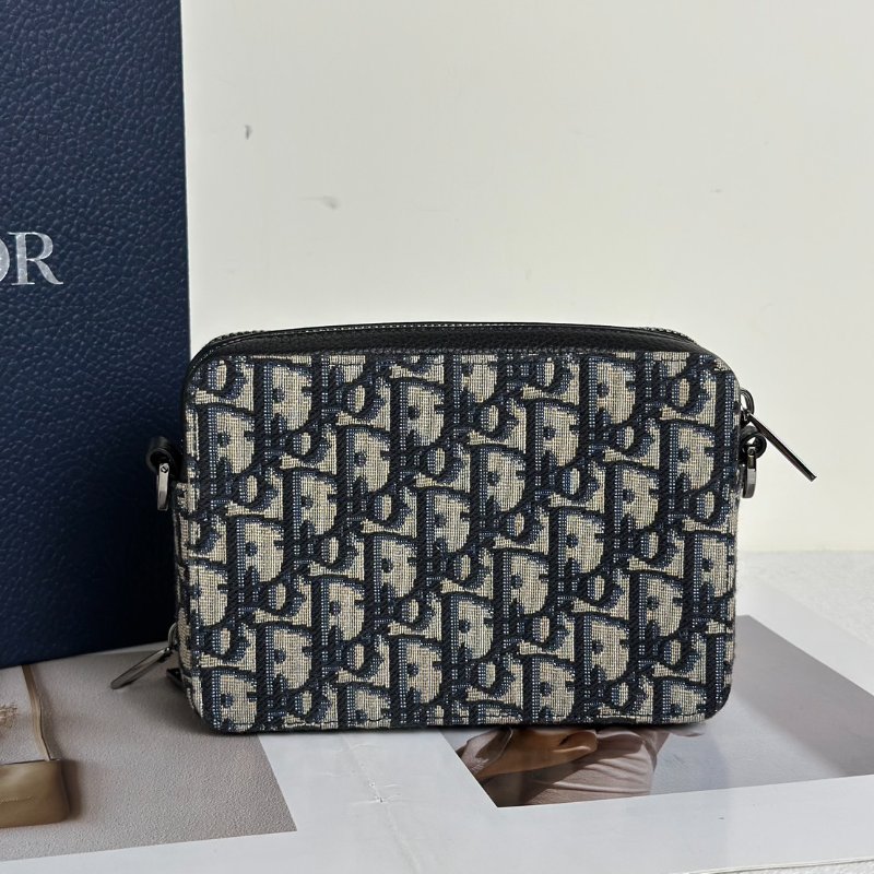 DIOR Oblique老花相機包-4