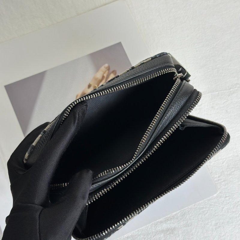 DIOR Oblique老花相機包-8