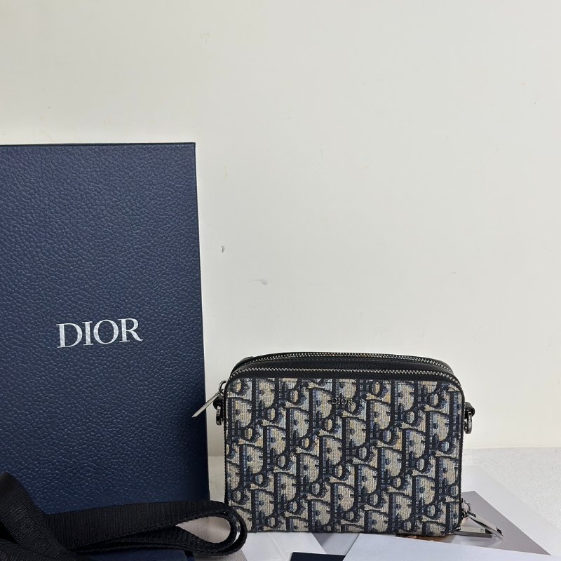 DIOR Oblique老花相機包-14