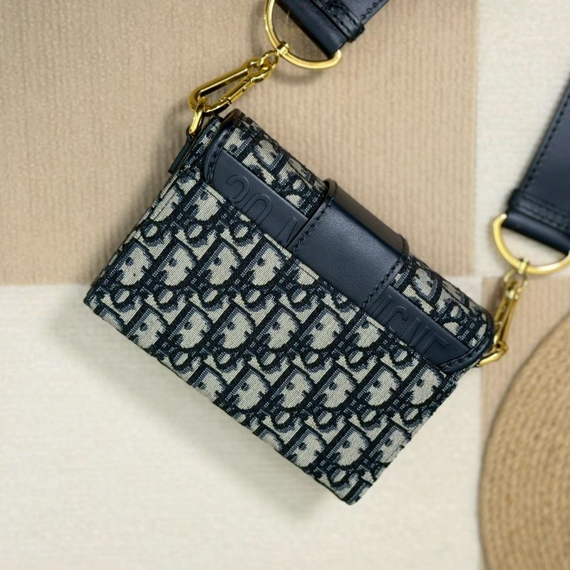 （絕版品！甜售分享☺️）🏷️Dior 迪奧．30 Montaigne 蒙田 Mini Box 已絕版-1