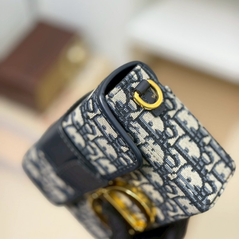 （絕版品！甜售分享☺️）🏷️Dior 迪奧．30 Montaigne 蒙田 Mini Box 已絕版-9